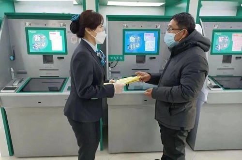 满洲里窗口服务单位全力做好疫情防控社会宣传工作