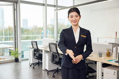 碧桂园物业跨界职业中介服务 物业管理的多元化战略与社区价值延伸